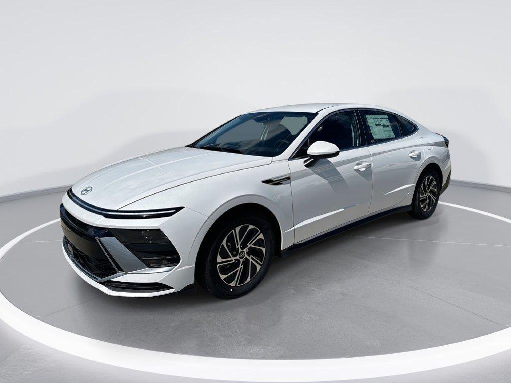 2027 Hyundai Sonata Hybrid Blue