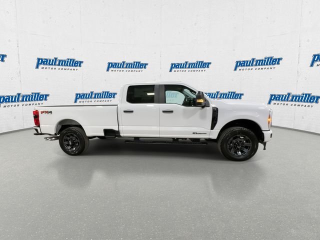 New 2026 Oxford White Ford F-350® XL image 13