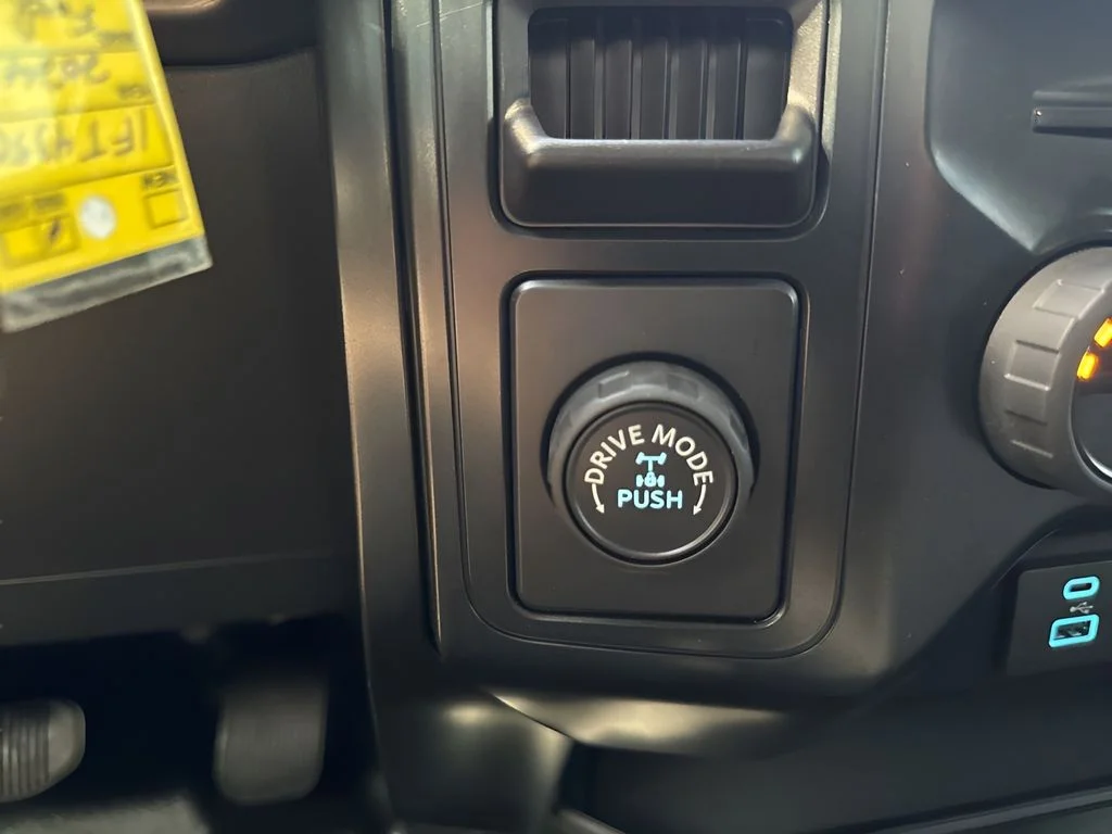 Used 2024 White Ford XL image 18