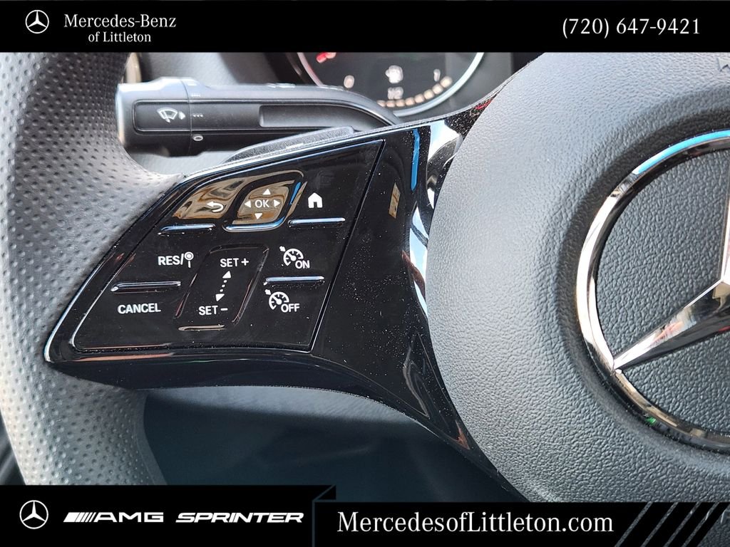 New 2026 Arctic+White Mercedes-Benz Cargo 144 WB image 27