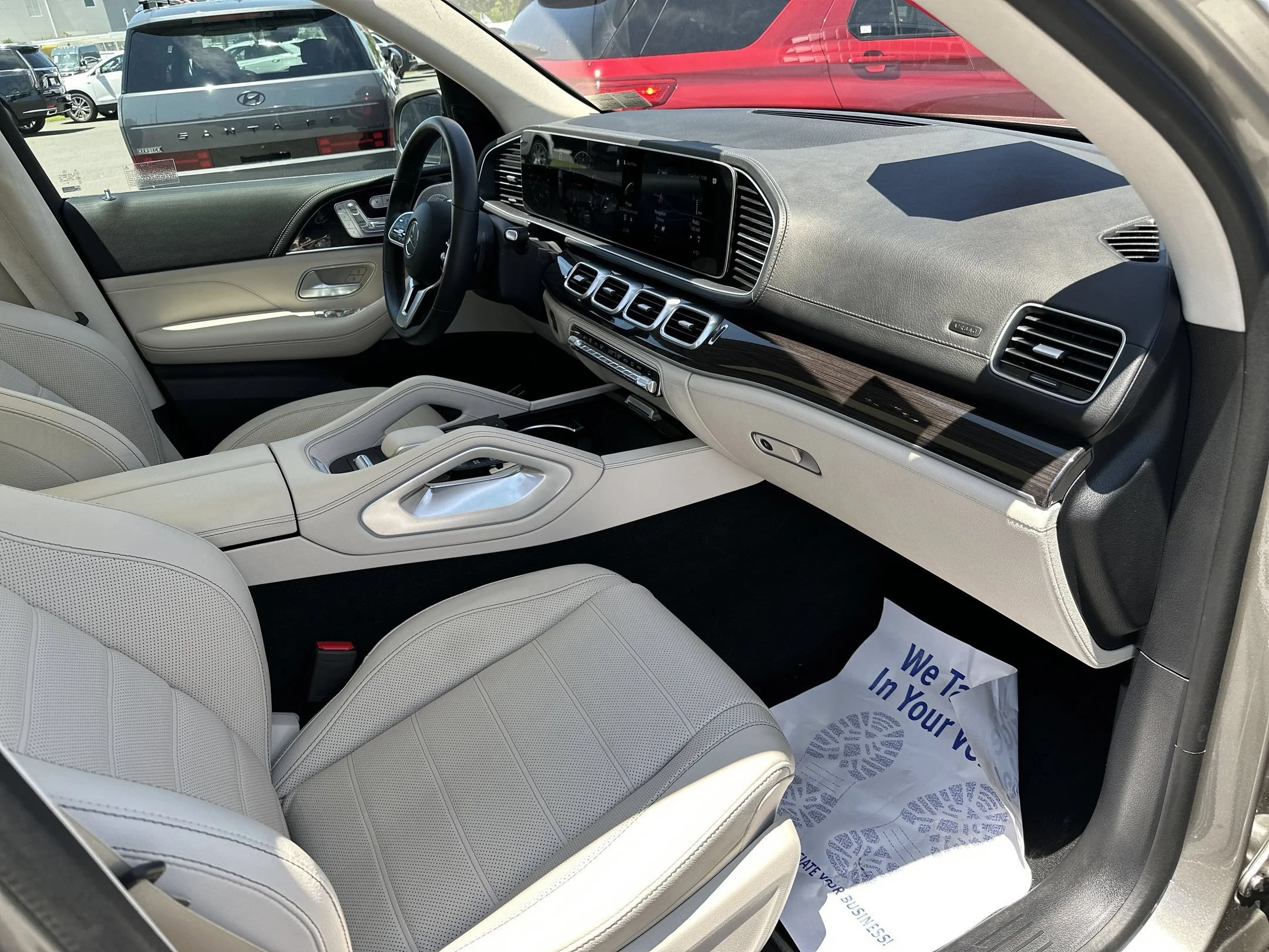 Used 2023 2023 Mercedes Benz Gle 580 4Matic® Mercedes-Benz GLE 580 image 13