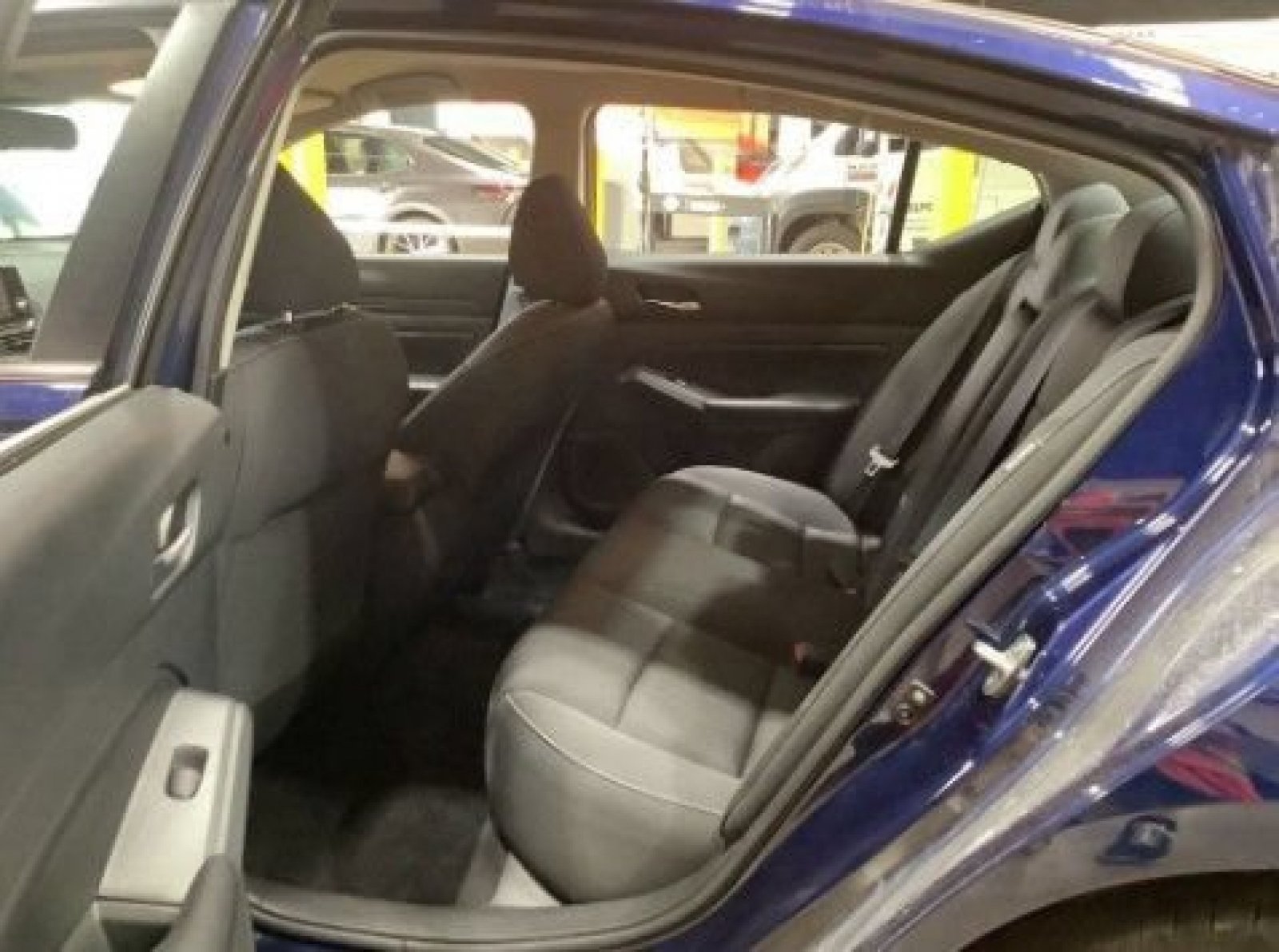 Used 2021 Deep Blue Pearl Nissan 2.5 S image 3