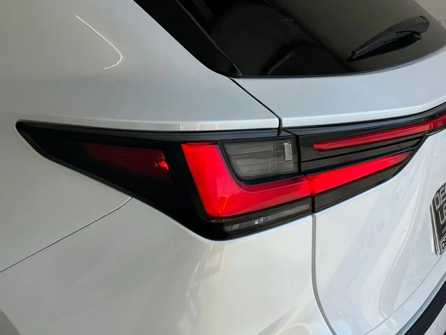 Certified Used 2025 Eminent White Pearl Lexus 450h+ Luxury image 17