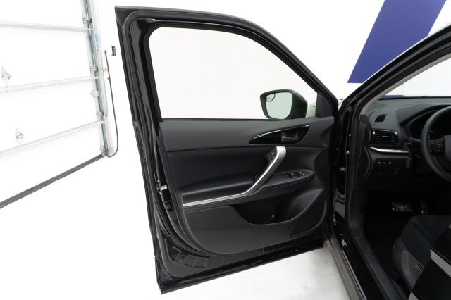 2026 Mitsubishi Eclipse Cross ES - Photo 15