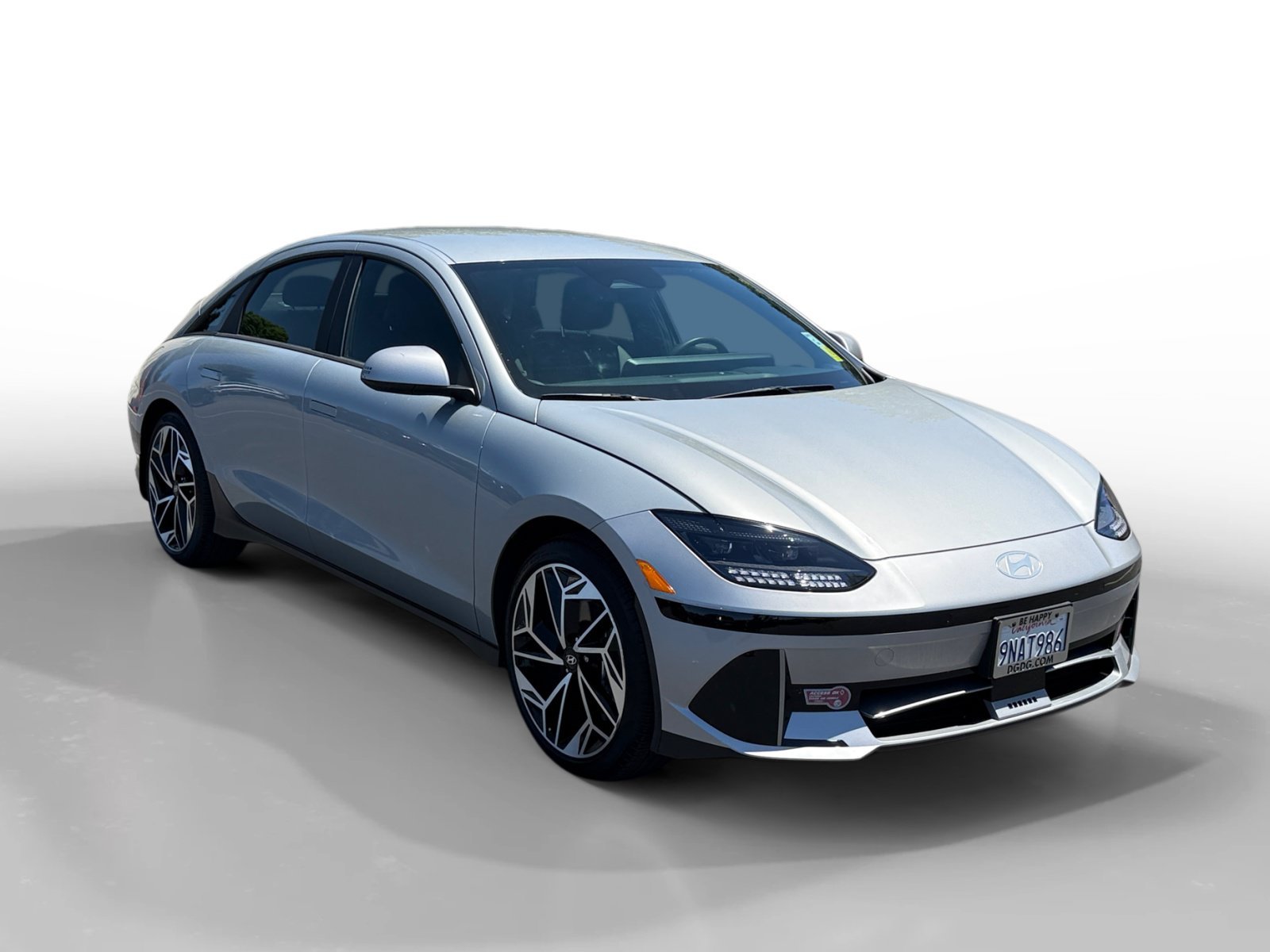 Certified Used 2024 Silver Hyundai SEL image 7