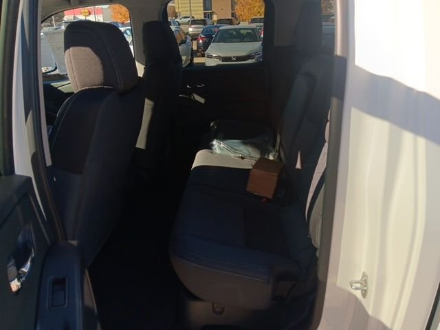 2026 Nissan Frontier SV - Photo 24