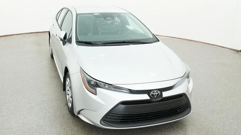 New 2026 Classic Silver Metallic Toyota LE image 8