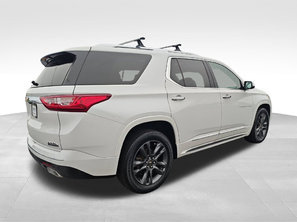 Used 2019 White Chevrolet High Country image 5