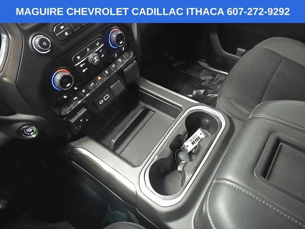 Used 2020 Silver Chevrolet RST image 26