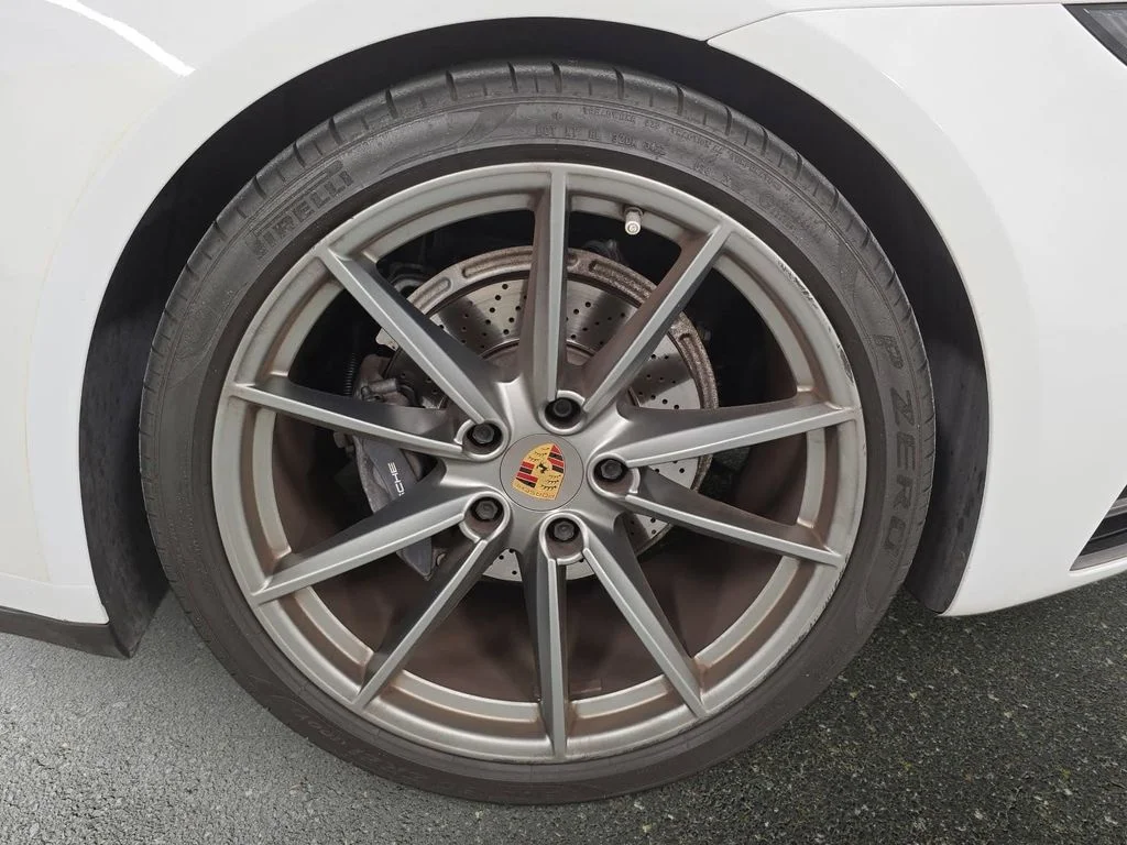 Certified Used 2022  Porsche Carrera image 27