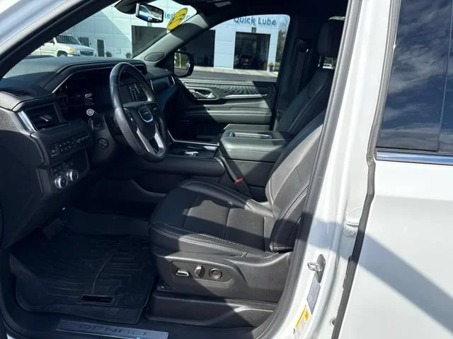 Used 2022 SUMMIT WHITE GMC Denali image 11