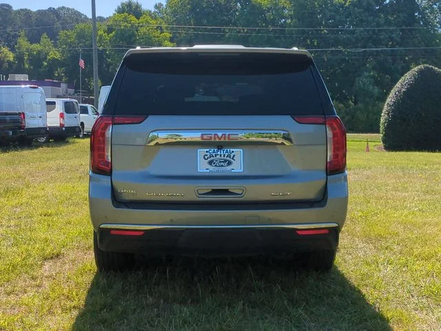 Used 2023 Silver GMC SLT image 12