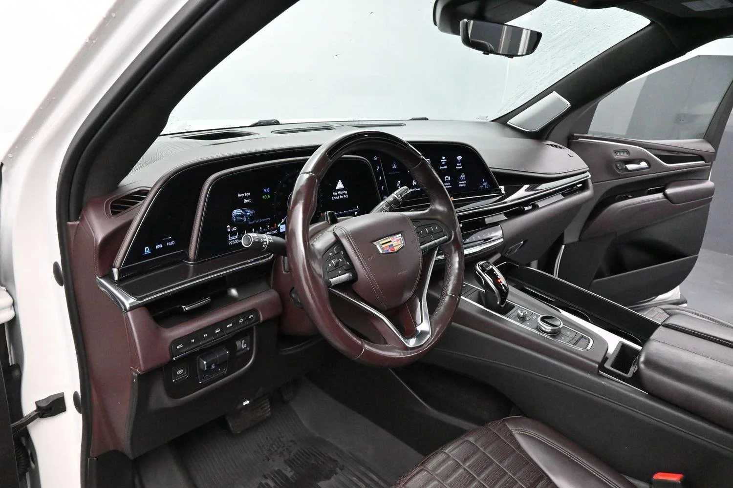 Used 2021 Crystal White Tricoat Cadillac Sport Platinum image 14