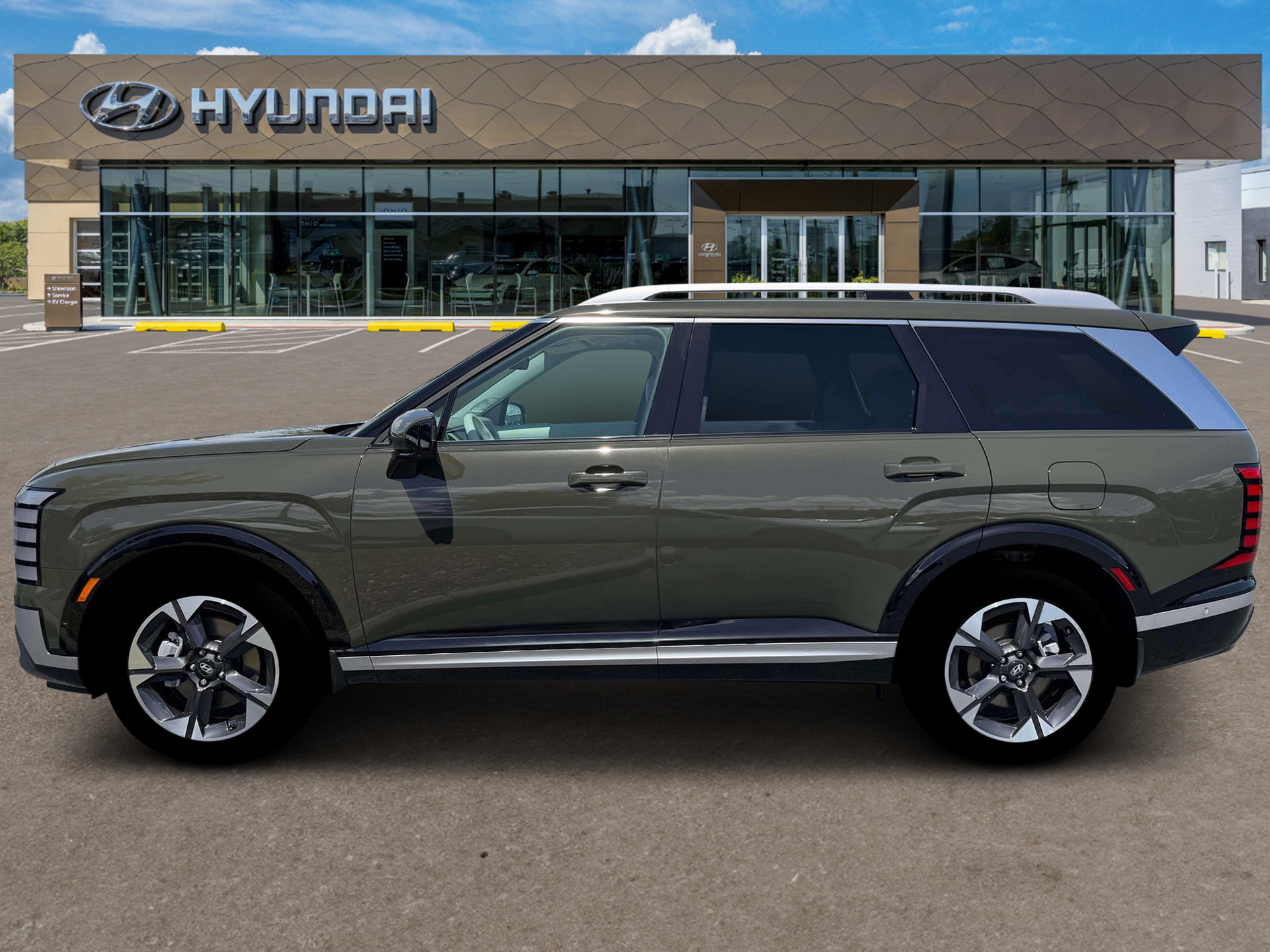New 2026 Titan Green Hyundai Limited image 5