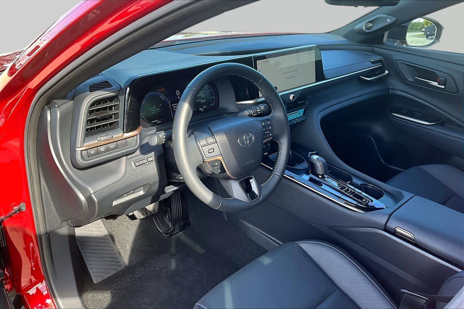 Used 2025 Finish Line Red Toyota Limited image 16