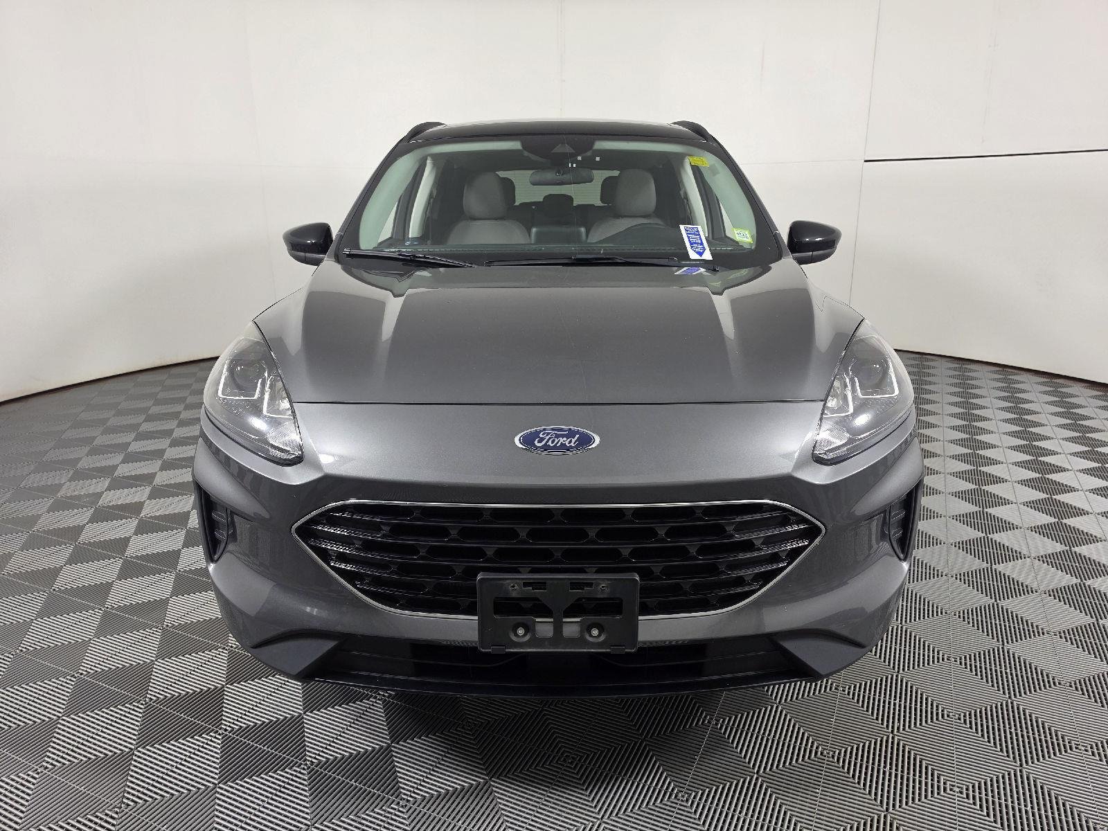 Used 2022 Carbonized Gray Ford SE image 6