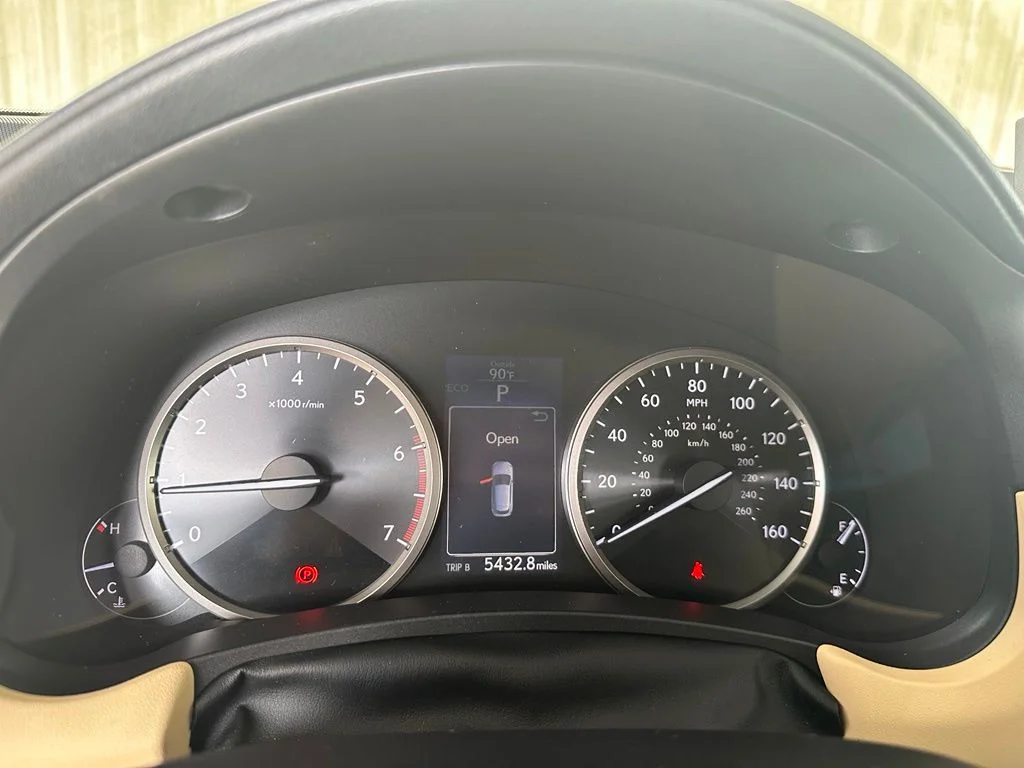 Used 2015 Red Lexus 200t image 40