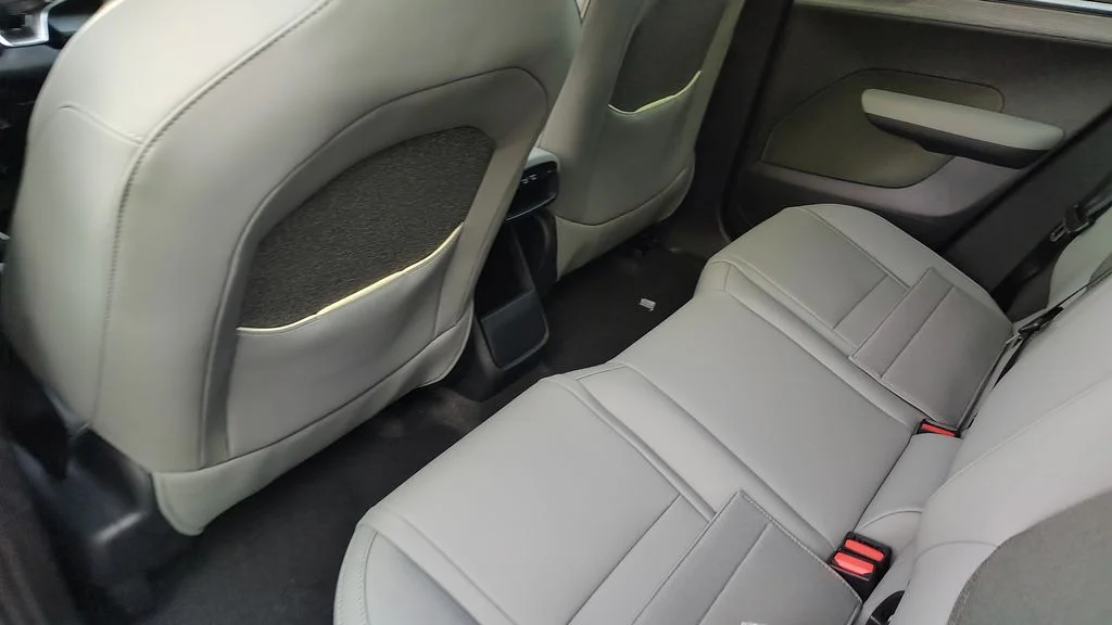 2026 Volvo EX30 Plus - Photo 25