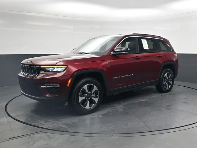 Used 2024 Red Jeep 4xe image 9