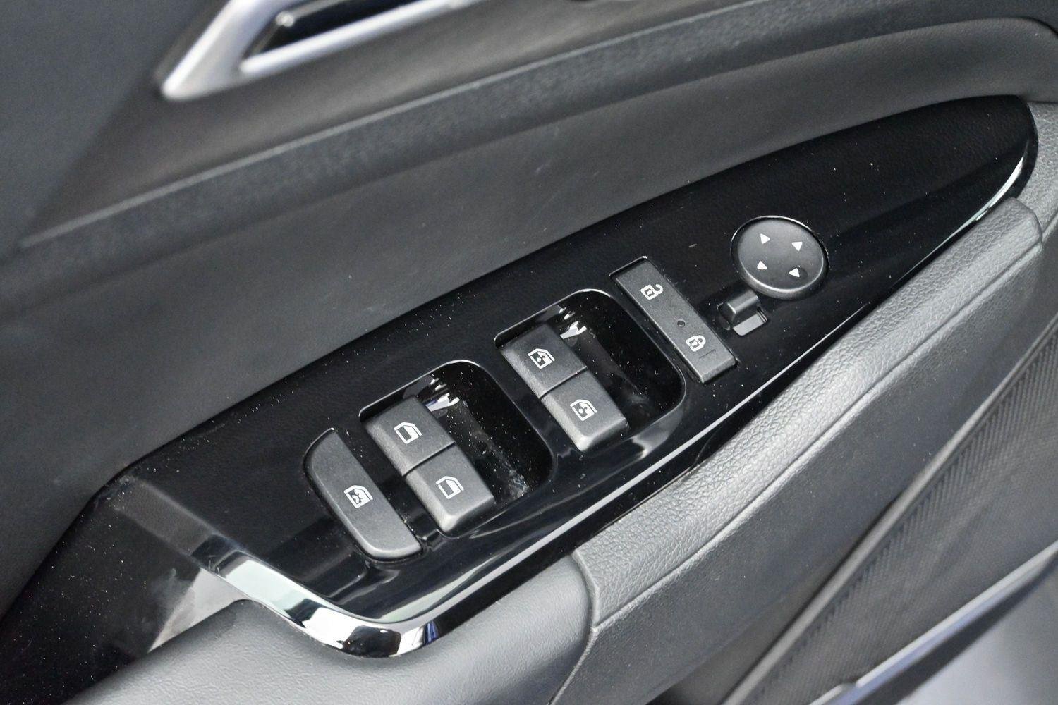 Used 2024 Sapphire Blue Kia X-Line image 10