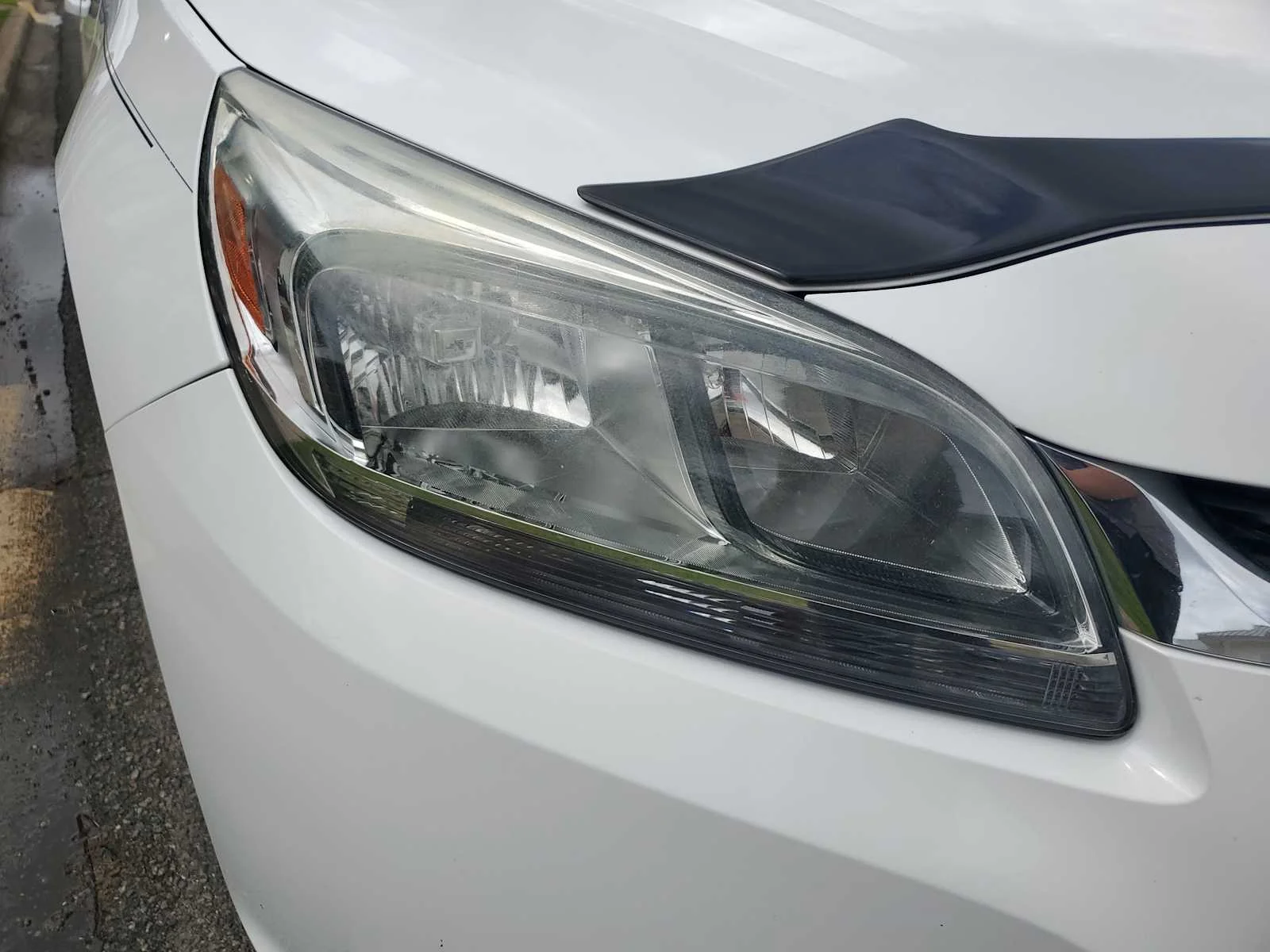 Used 2015 SUMMIT WHITE Chevrolet LS image 11