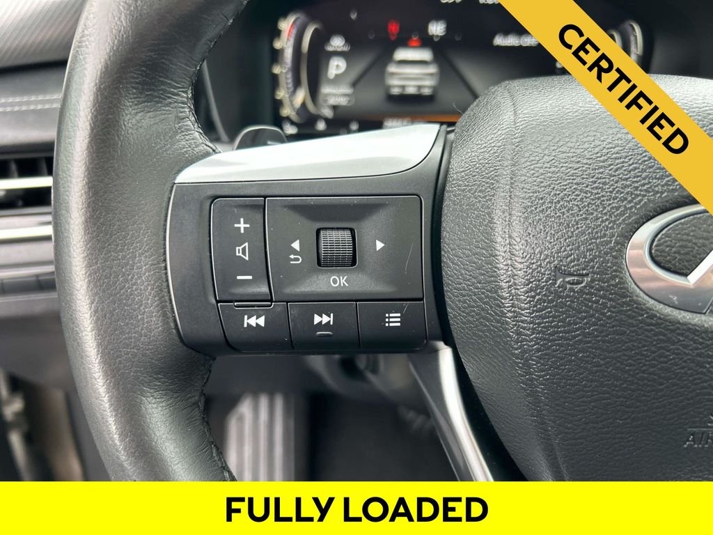 Certified Used 2023 Silver INFINITI LUXE image 23