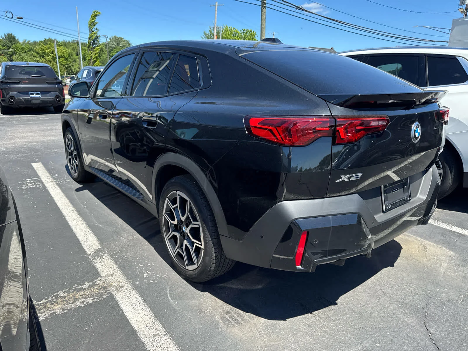 Used 2025 Black Sapphire Metallic BMW xDrive28i image 8