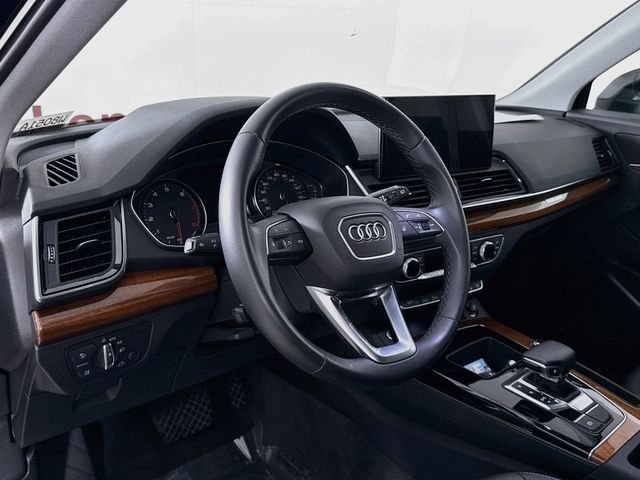 Used 2021 Brilliant Black Audi 45 Premium image 9