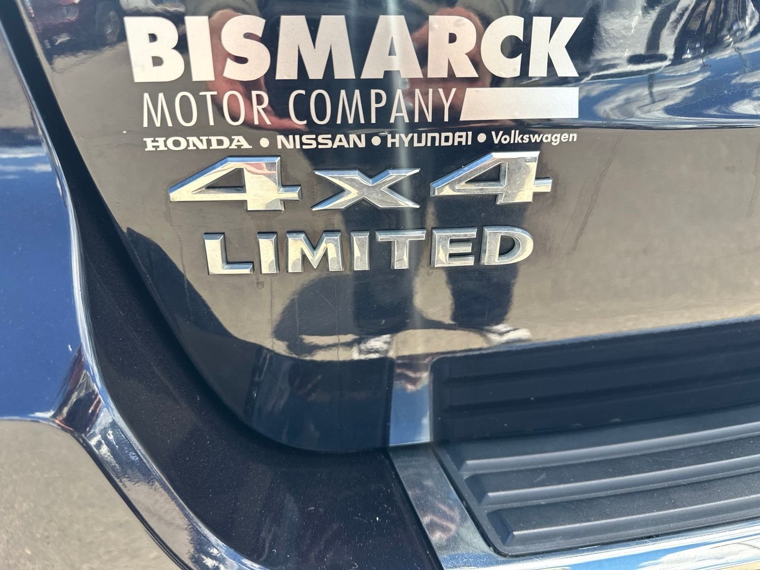 Used 2011 Black Jeep Limited image 7