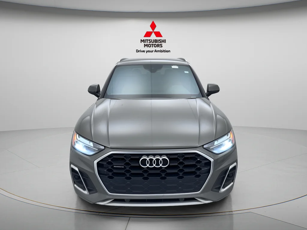 Used 2023 District Green Metallic Audi 45 S line Premium image 2