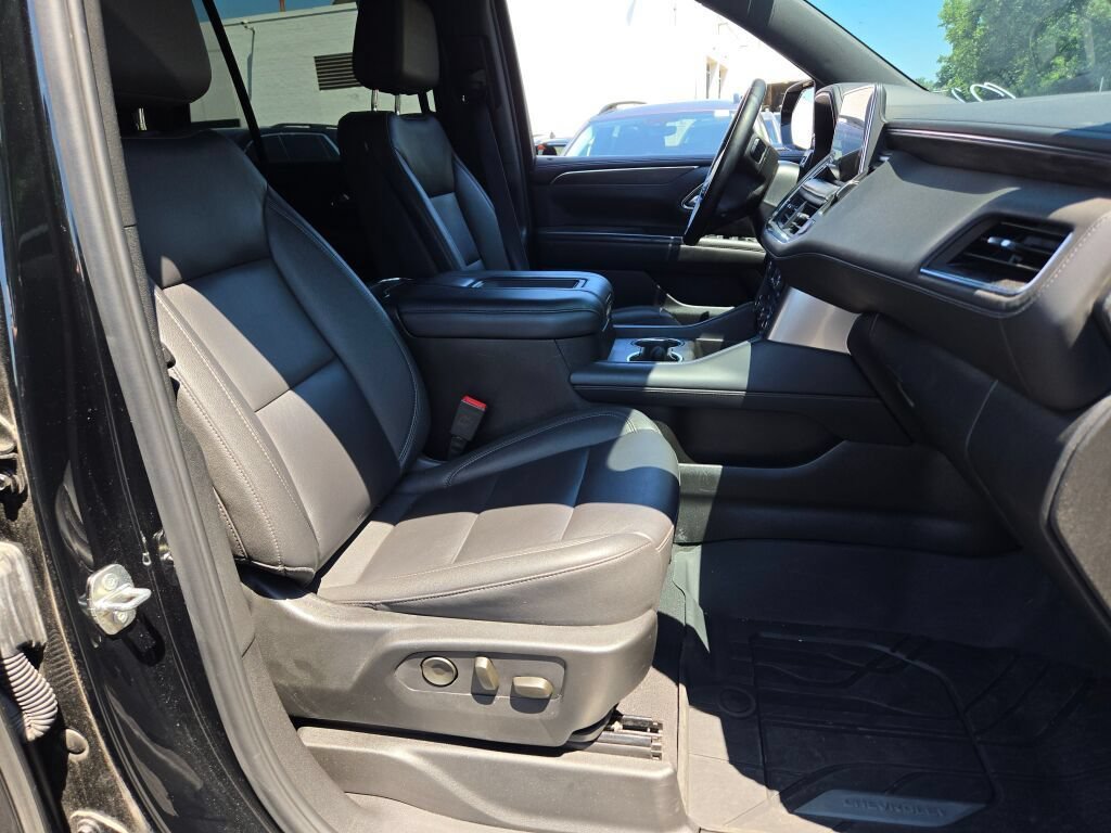 Used 2023 Black Chevrolet LT image 6