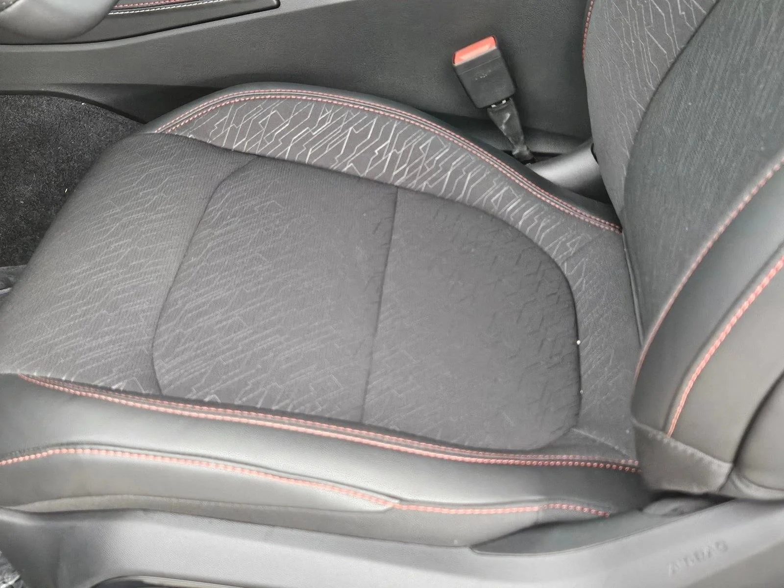 New 2026 Diamond Black Crystal Pearlcoat Dodge Scat Pack image 4