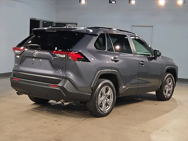 Certified Used 2025 MAGNETIC GRAY MET. Toyota  image 7