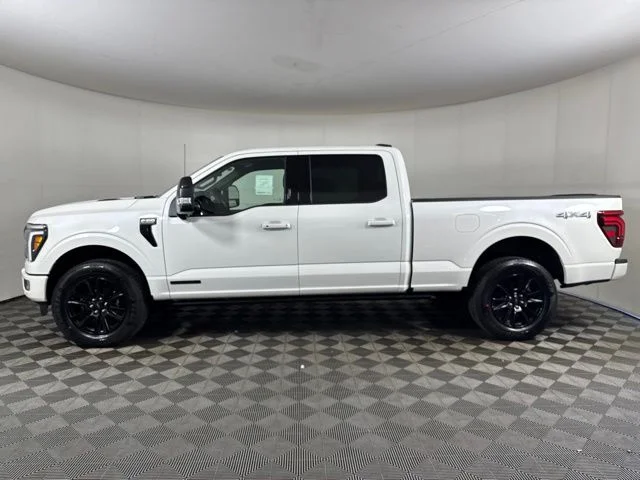New 2026 Star White Metallic Tri-Coat Ford Platinum image 7