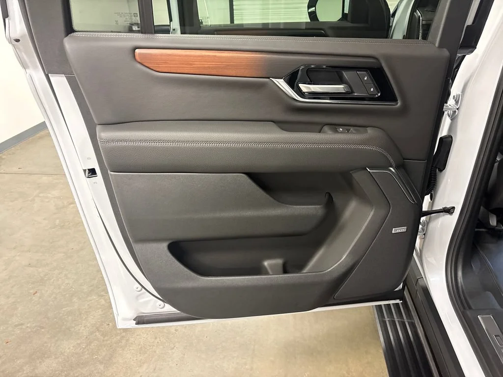 New 2026 Glacier White Tricoat GMC Denali image 28