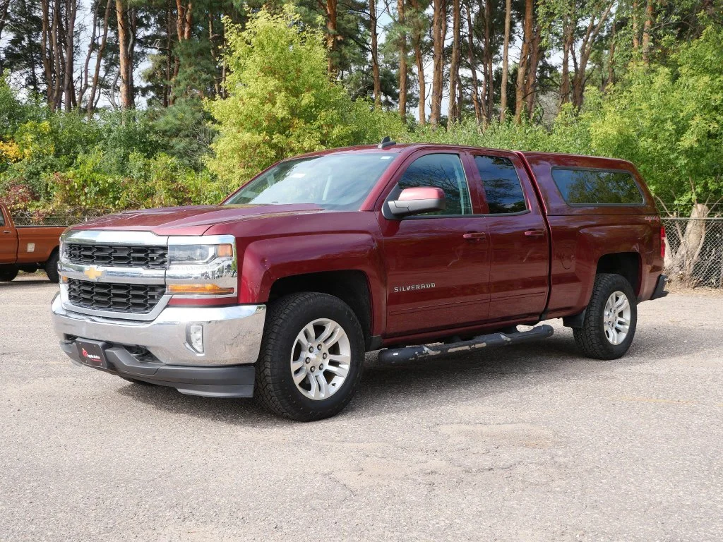 Used 2016 Chevrolet Silverado 1500 LT with VIN 1GCVKREC7GZ392326 for sale in White Bear Lake, Minnesota