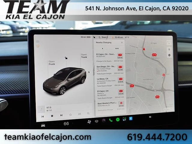 Used 2022  Tesla Long Range image 33