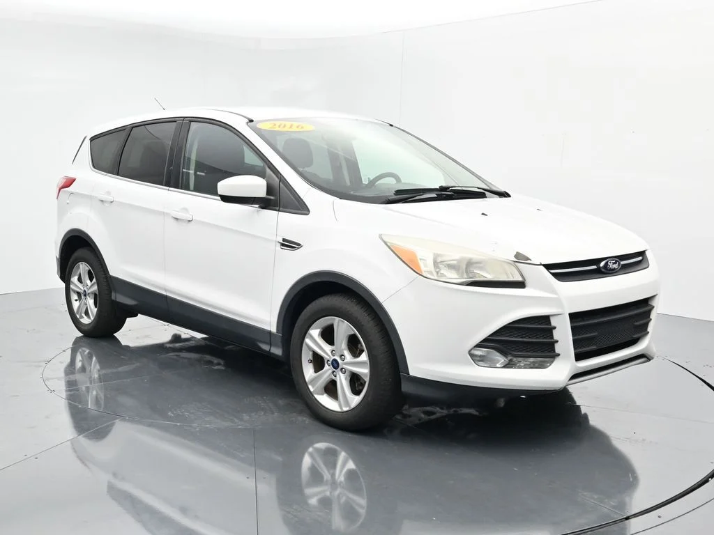Used 2016 Ford Escape SE with VIN 1FMCU9GX6GUA85434 for sale in Johnson City, TN