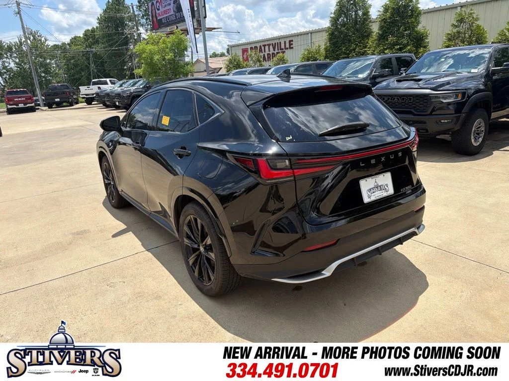 Used 2023 Black Lexus 350 F SPORT Handling image 7