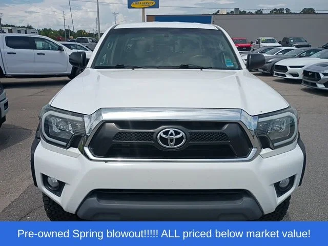 Used 2014 White Toyota Prerunner image 2