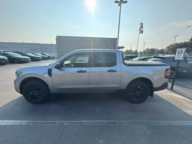Used 2024 Silver Metallic Ford XLT image 1