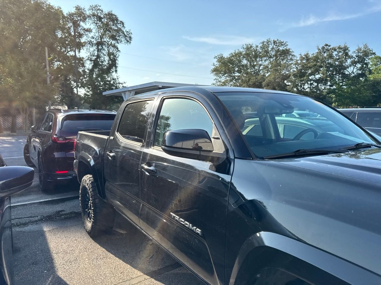 Used 2021 Black Toyota SR5 image 5