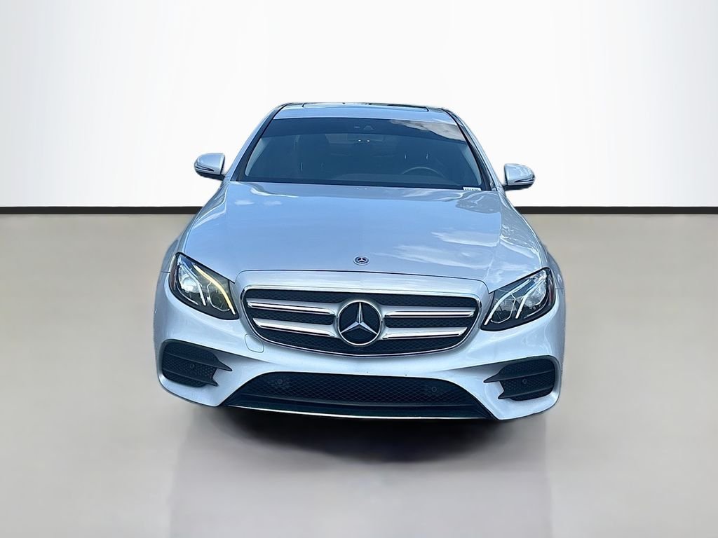 Used 2018  Mercedes-Benz E 300 image 8
