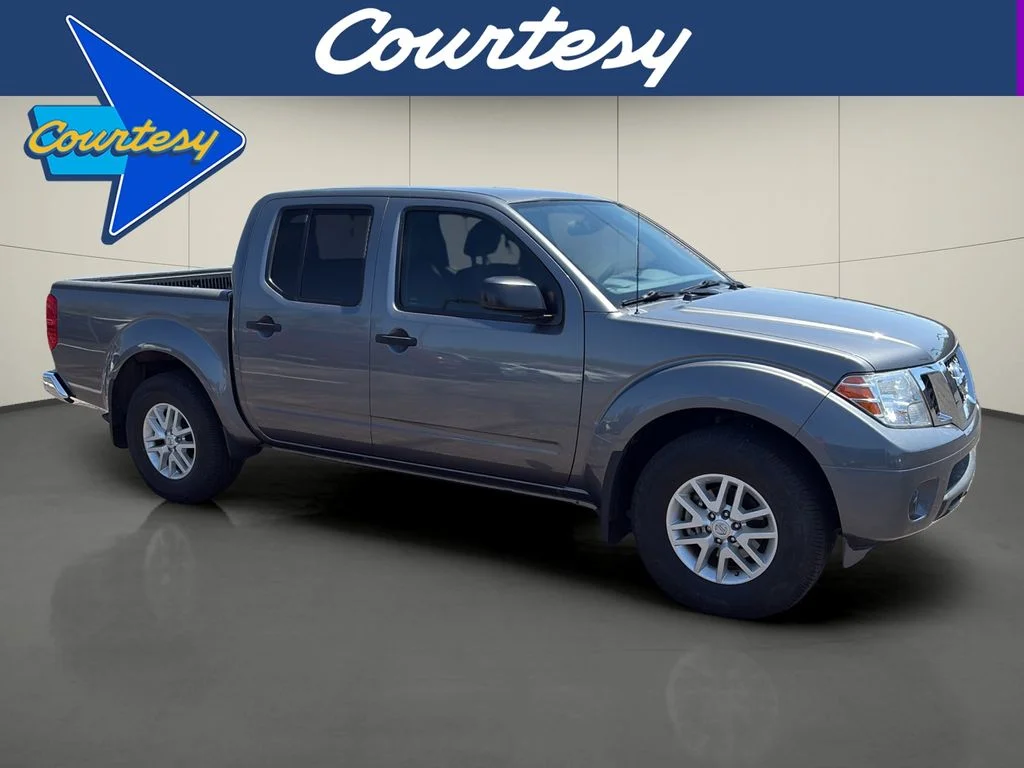 Used 2021 Gray Nissan SV image 1
