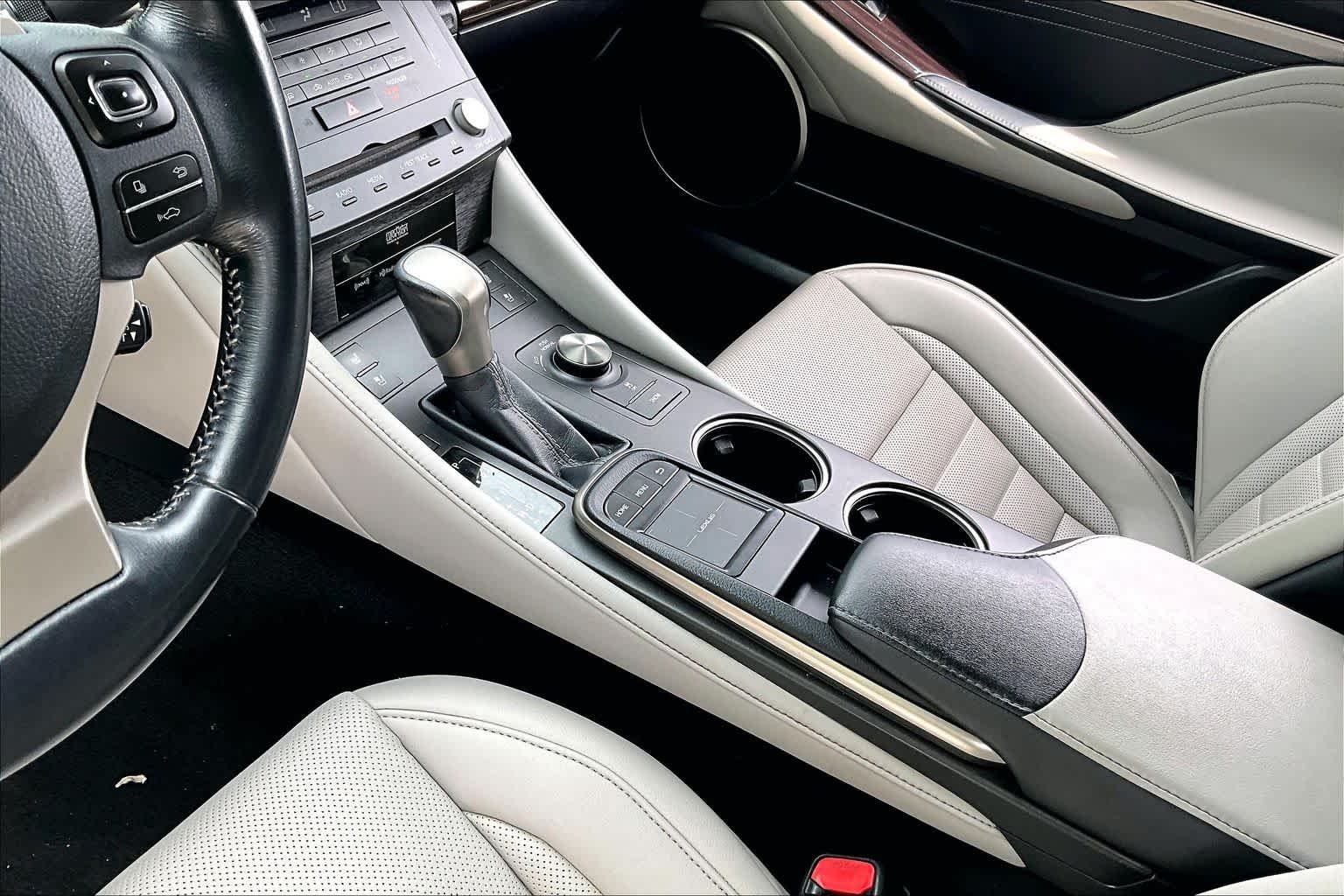 Used 2015 Atomic Silver Lexus  image 14