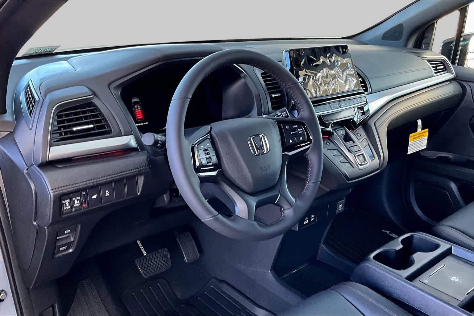 New 2026 Sonic Gray Pearl Honda Sport-L image 8