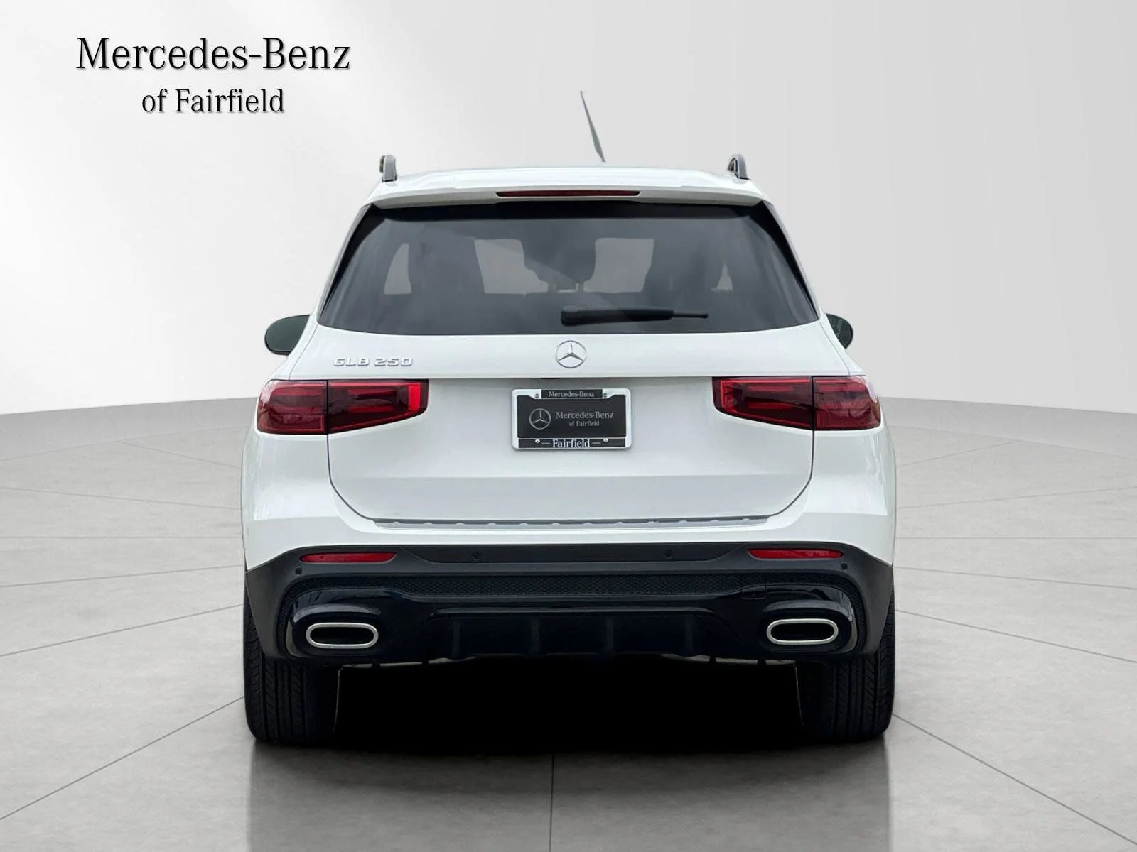 New 2026 White Mercedes-Benz GLB 250 image 7