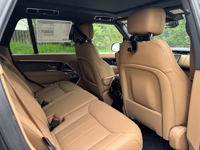 2026 Land Rover Range Rover SE - Photo 16