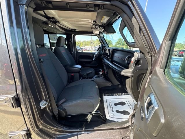 Certified Used 2024 Granite Crystal Clearcoat Metallic Jeep Rubicon image 20