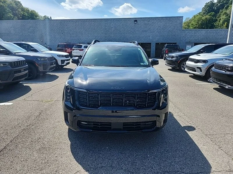 Used 2026 Black Kia X-Line EX image 2